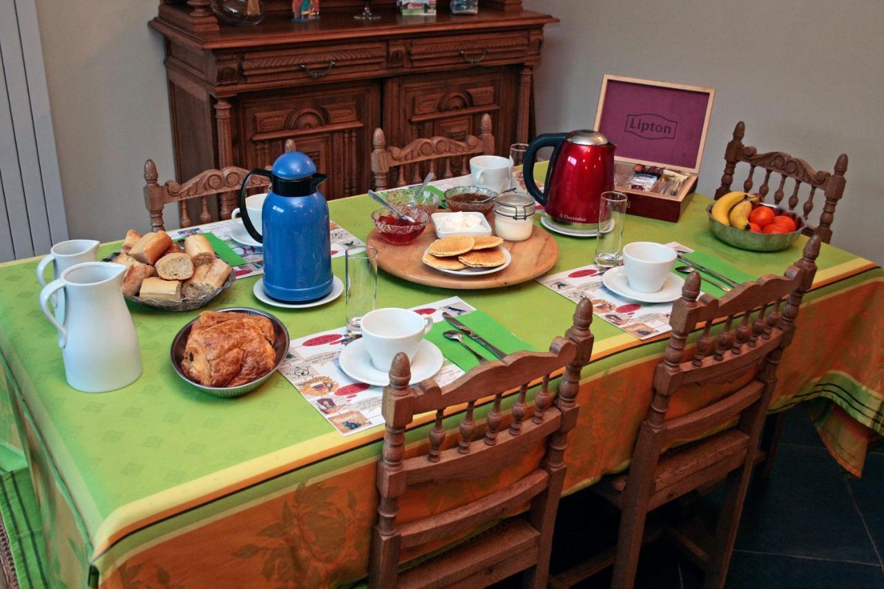 Ferme Brocart Bed and Breakfast Bouvines Eksteriør billede