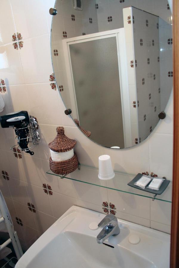 Ferme Brocart Bed and Breakfast Bouvines Eksteriør billede